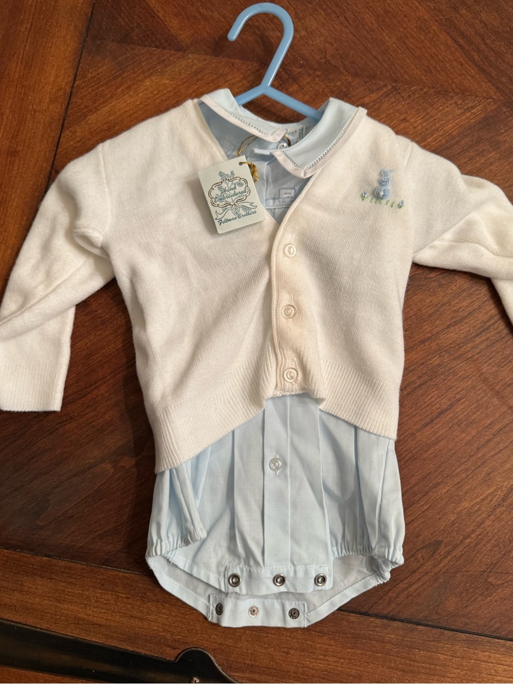 Feltman Brothers NWT Train Embroidered Front Creeper. White cardigan with bunny
